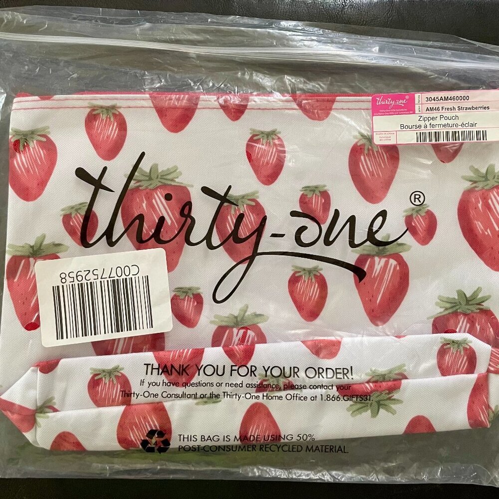Thirty One Fresh Strawberries Zipper Pouch